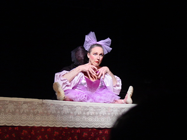 Carolyn Carvajal as Marianne Humainette in 'A Short Solo' from 'Les Sillyphides'
